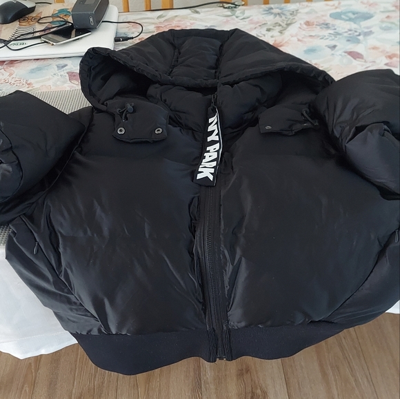 IVY PARK - Picture 3 of 5